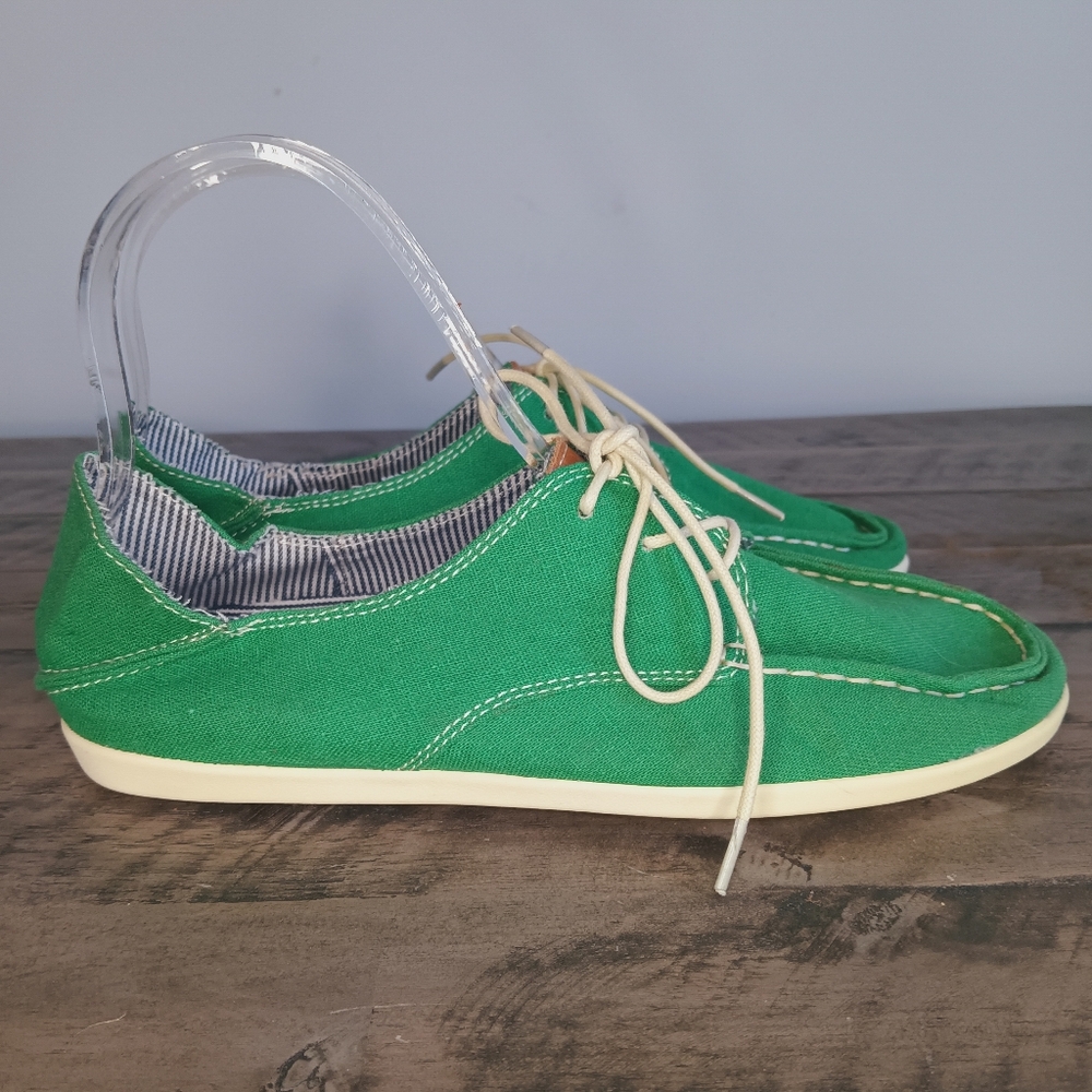 OluKai Heleuma Canvas Loafers with Step On Heels NWOT/B